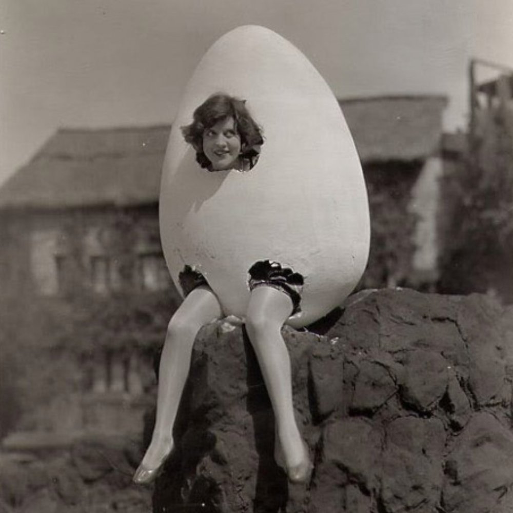 Meet your Posher, Willa at Egg Apparel